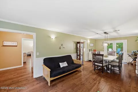 Dining - 324 Warwick Rd, Clinton, MS 39056 photo 4 of 4