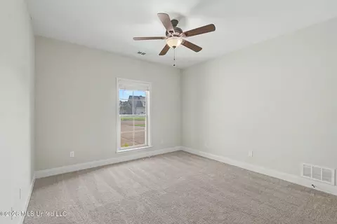 Bedroom - 1316 N Heritage Cir, Hernando, MS 38632 photo 1 of 5