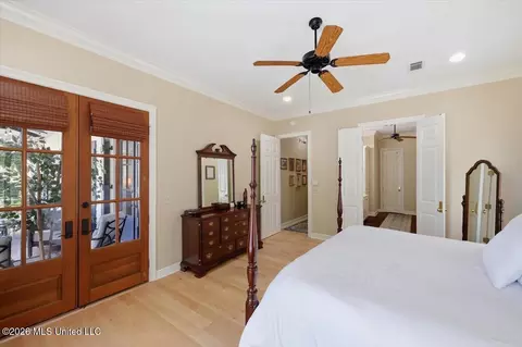 Bedroom - 297 Roses Bluff Dr, Madison, MS 39110 photo 2 of 5