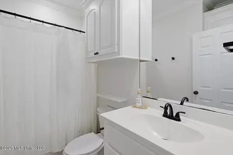 Bath - 106 Cedar Green Cv, Canton, MS 39046 photo 3 of 4