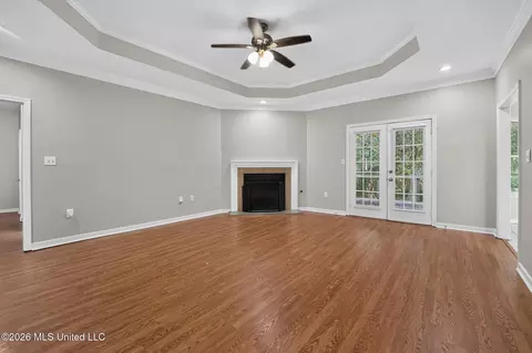 Living - 320 Hanley Cir, Brandon, MS 39047 photo 1 of 4