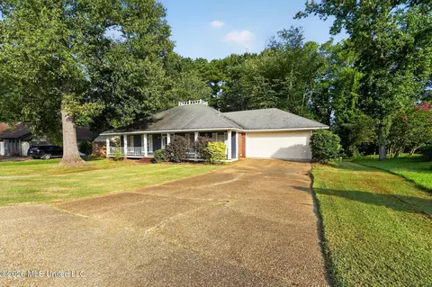 Exterior - 320 Hanley Cir, Brandon, MS 39047 photo 1 of 3