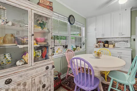 Dining - 202 Sedgewick St, Long Beach, MS 39560 photo 1 of 1