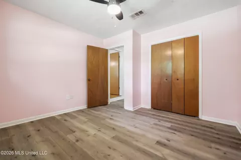 Bedroom - 9260 Pinecrest Dr, Biloxi, MS 39532 photo 6 of 6