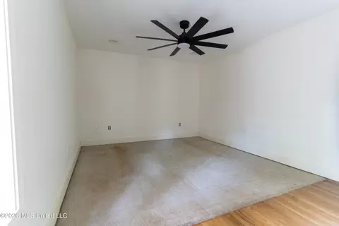 Bedroom - 4516 Meadowridge Dr, Jackson, MS 39206 photo 3 of 5