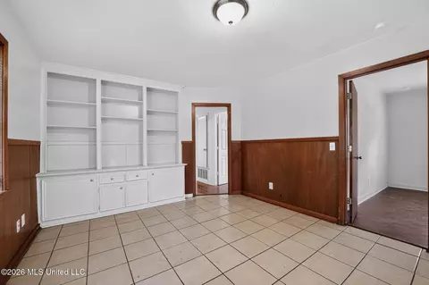 Living - 1601 Maria Dr, Jackson, MS 39204 photo 3 of 3
