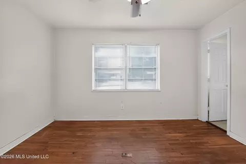 Bedroom - 1601 Maria Dr, Jackson, MS 39204 photo 5 of 6