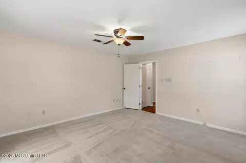 Bedroom - 71 Crossgates Dr, Brandon, MS 39042 photo 2 of 6