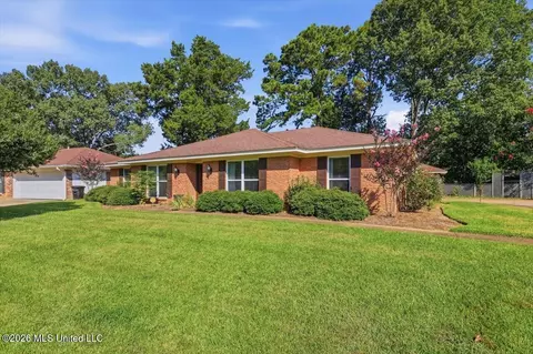 Other - 71 Crossgates Dr, Brandon, MS 39042 photo 2 of 11