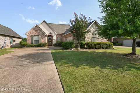 Exterior - 144 Amethyst Dr, Brandon, MS 39047 photo 3 of 5
