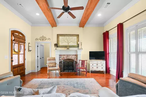 Living - 144 Amethyst Dr, Brandon, MS 39047 photo 1 of 1