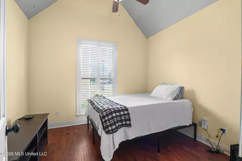 Bedroom - 144 Amethyst Dr, Brandon, MS 39047 photo 3 of 6