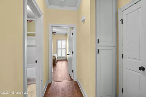 Entry Way - 144 Amethyst Dr, Brandon, MS 39047 photo 1 of 3