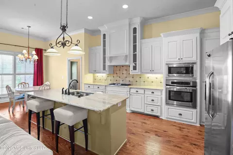 Kitchen - 144 Amethyst Dr, Brandon, MS 39047 photo 1 of 4