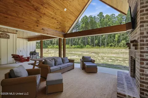Exterior - 169 Henry Sample Rd, Lena, MS 39094 photo 11 of 16