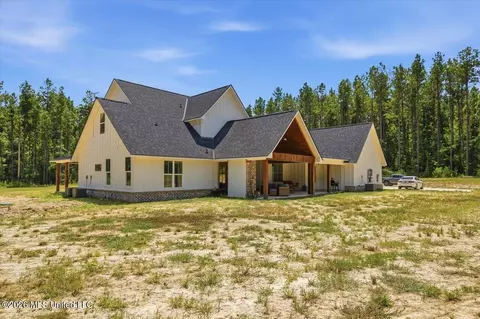 Exterior - 169 Henry Sample Rd, Lena, MS 39094 photo 14 of 16