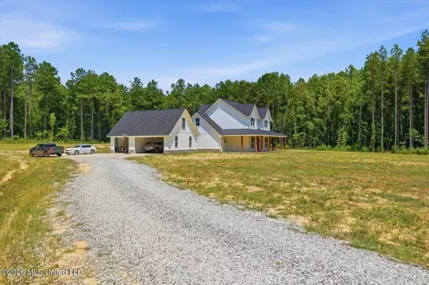Exterior - 169 Henry Sample Rd, Lena, MS 39094 photo 3 of 16