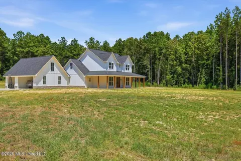 Exterior - 169 Henry Sample Rd, Lena, MS 39094 photo 2 of 16