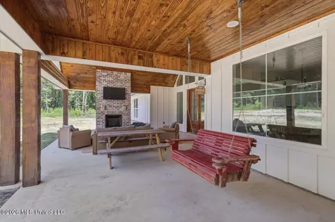 Exterior - 169 Henry Sample Rd, Lena, MS 39094 photo 12 of 16
