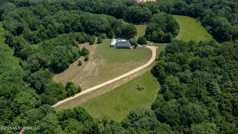 Other - 4860 Gitter Rd, Hernando, MS 38632 photo 21 of 27
