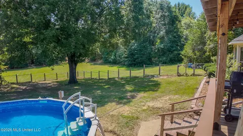Exterior - 4860 Gitter Rd, Hernando, MS 38632 photo 13 of 17