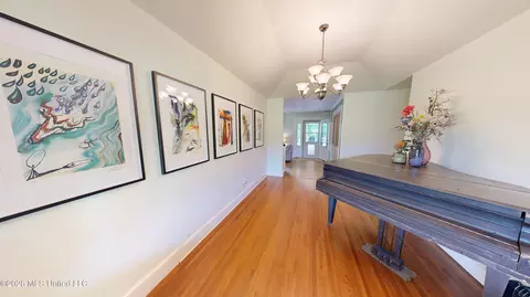 Entry Way - 4860 Gitter Rd, Hernando, MS 38632 photo 1 of 3