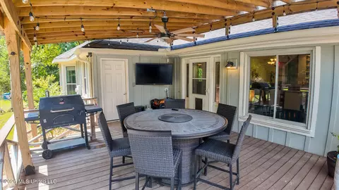 Exterior - 4860 Gitter Rd, Hernando, MS 38632 photo 11 of 17