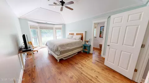 Bedroom - 4860 Gitter Rd, Hernando, MS 38632 photo 1 of 3