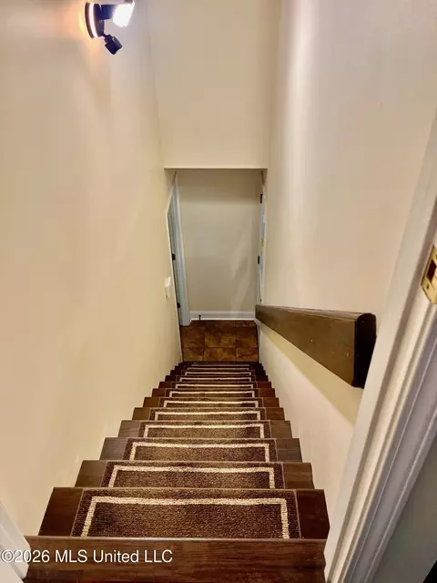 Entry Way - 321 Odom Rd, Hernando, MS 38632 photo 1 of 1