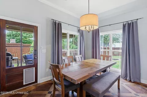 Dining - 218 Emerald Cir, Brandon, MS 39047 photo 1 of 1