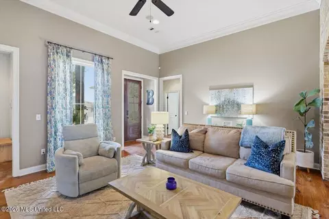 Living - 218 Emerald Cir, Brandon, MS 39047 photo 1 of 2