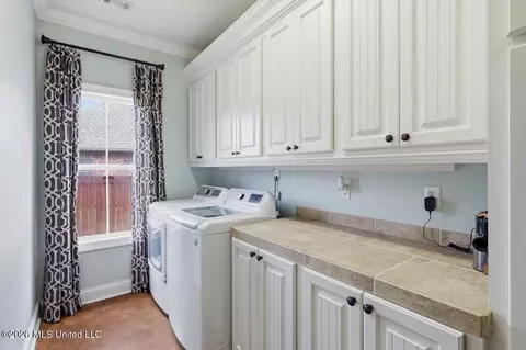 Other - 218 Emerald Cir, Brandon, MS 39047 photo 7 of 11