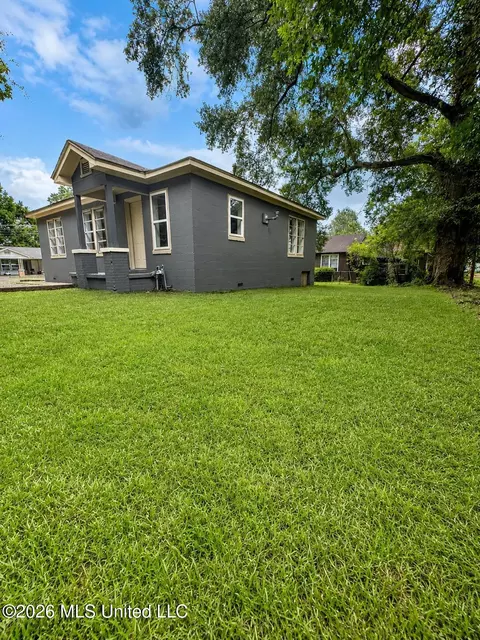 Exterior - 520 1st St, Magee, MS 39111 photo 5 of 5