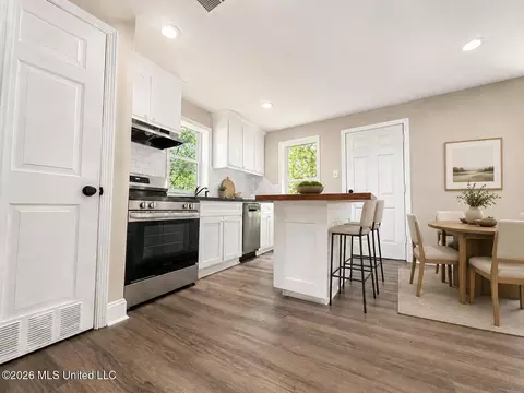 Kitchen - 520 1st St, Magee, MS 39111 photo 3 of 3
