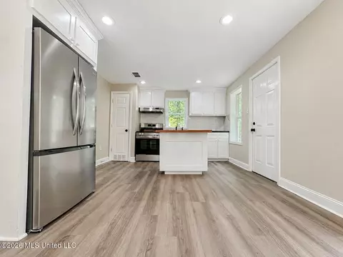 Kitchen - 520 1st St, Magee, MS 39111 photo 1 of 3