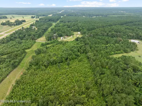 1 Ethel Rd, Collins, MS 39428 photo 9