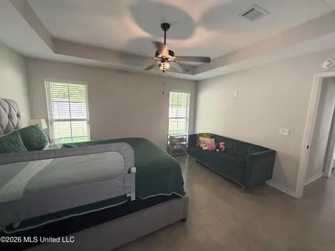 Bedroom - 995 Filmore Dr, Brandon, MS 39042 photo 2 of 3
