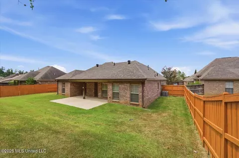 Exterior - 173 Memory Ln, Madison, MS 39110 photo 4 of 5