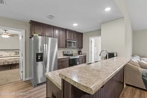 Kitchen - 8137 Ms-613, Lucedale, MS 39452 photo 1 of 2