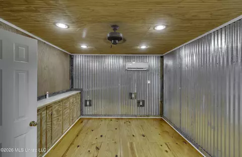 Other - 220 Tudor Cir, Brandon, MS 39042 photo 12 of 13