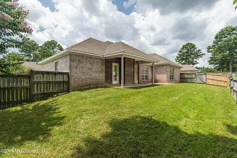 Exterior - 148 Devlin Springs Dr, Madison, MS 39110 photo 8 of 12