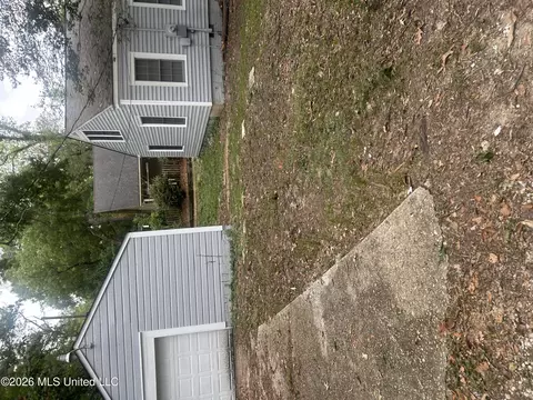 Exterior - 1746 Myrtle St, Jackson, MS 39202 photo 9 of 9
