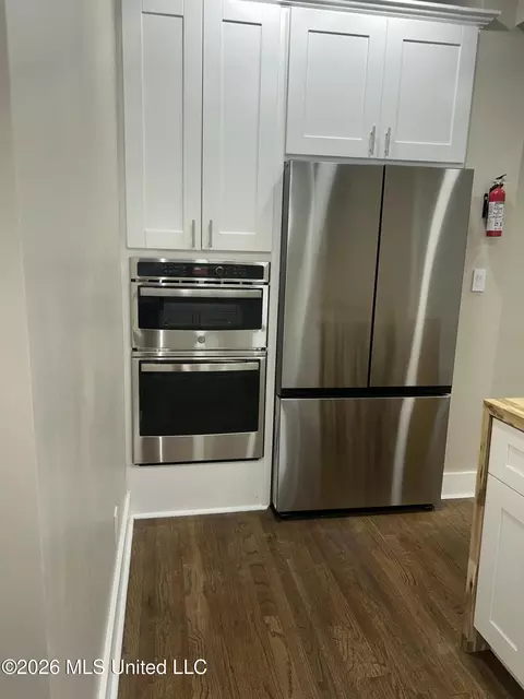 Kitchen - 1746 Myrtle St, Jackson, MS 39202 photo 5 of 6