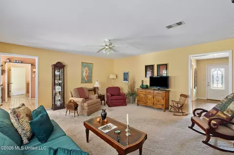 Living - 108 Pinecrest St, Collins, MS 39428 photo 2 of 2