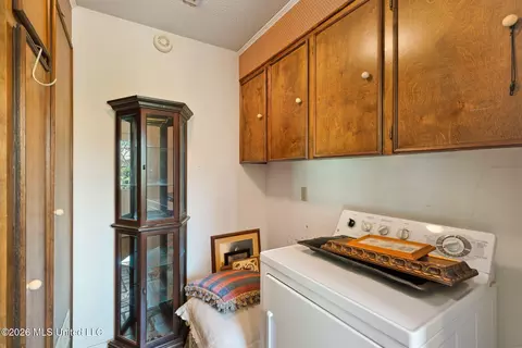 Other - 108 Pinecrest St, Collins, MS 39428 photo 3 of 11