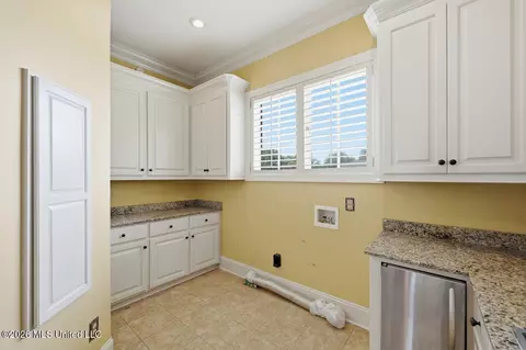 Other - 553 Twin Cedars Dr, Madison, MS 39110 photo 5 of 25