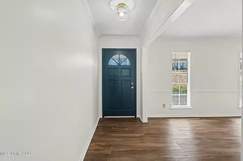 Entry Way - 4490 S Big Horn Dr, Nesbit, MS 38651 photo 1 of 1
