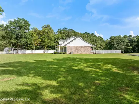 Exterior - 2111 Old Brookhaven Rd, Summit, MS 39666 photo 19 of 27