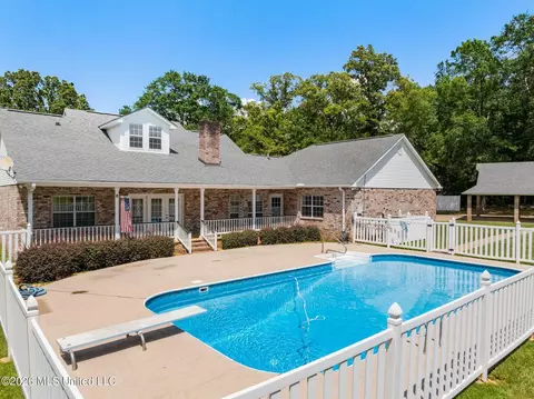 Exterior - 2111 Old Brookhaven Rd, Summit, MS 39666 photo 13 of 27