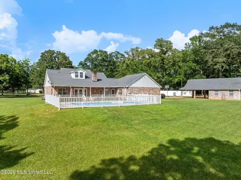 Exterior - 2111 Old Brookhaven Rd, Summit, MS 39666 photo 21 of 27